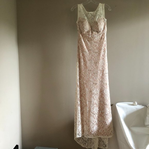 Nina Canacci Lacy Wedding Dress - Picture 2 of 13